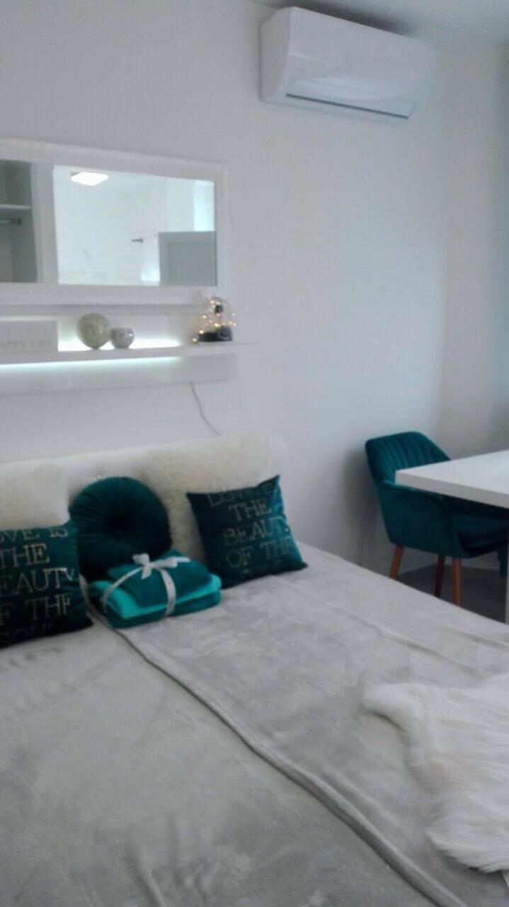 Studio Apartman Vortex Фажана Екстер'єр фото