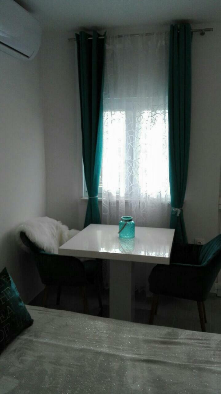 Studio Apartman Vortex Фажана Екстер'єр фото
